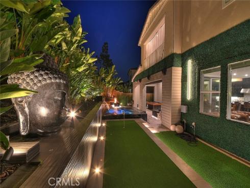 102  Balance  , Irvine, CA