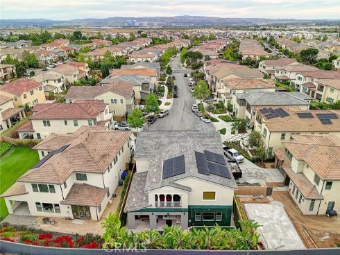 102  Balance  , Irvine, CA