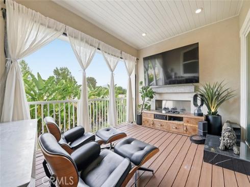 102  Balance  , Irvine, CA