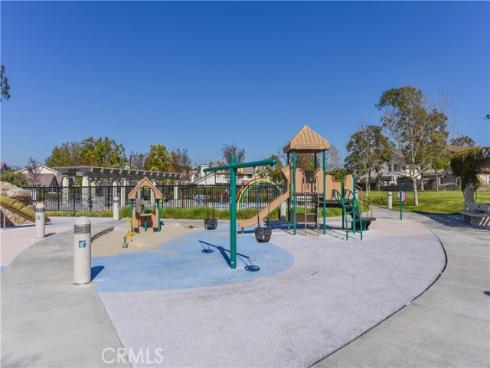 44  Fallbrook  , Irvine, CA
