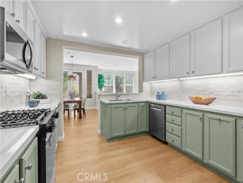 147  Lockford  , Irvine, CA