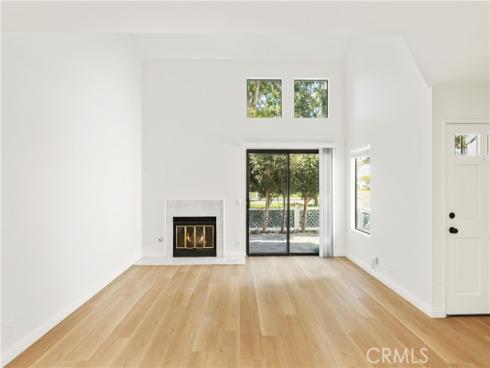 446  Fallingstar  , Irvine, CA