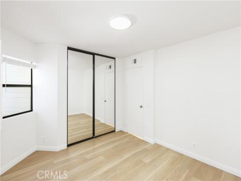 446  Fallingstar  , Irvine, CA