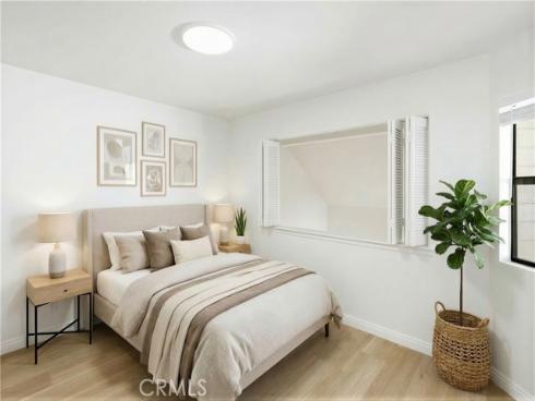 446  Fallingstar  , Irvine, CA