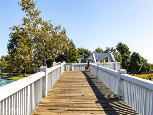 446  Fallingstar  , Irvine, CA