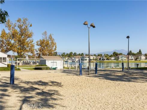 446  Fallingstar  , Irvine, CA