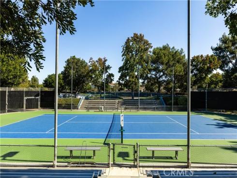 446  Fallingstar  , Irvine, CA