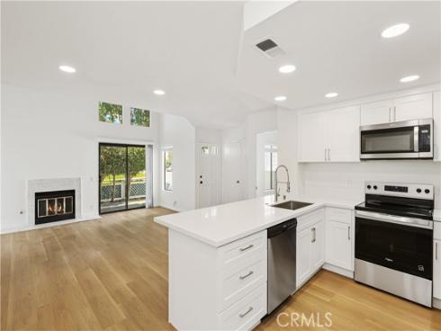 446  Fallingstar  , Irvine, CA