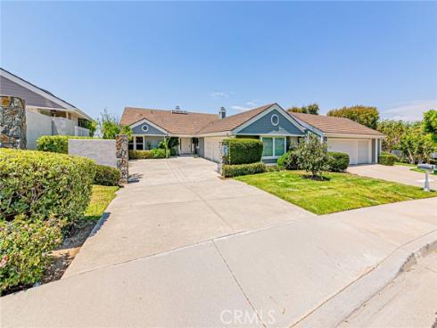 6  Sirius  61 , Irvine, CA
