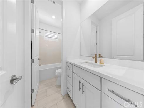 112  Sentosa  , Irvine, CA