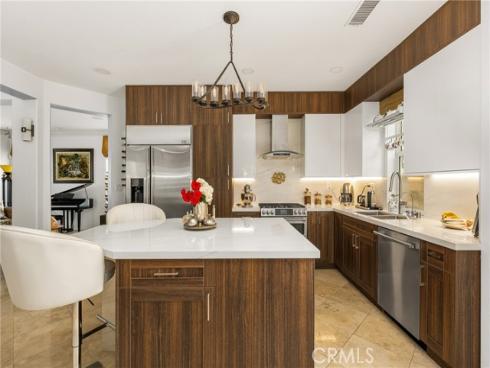 235  Tall Oak  , Irvine, CA