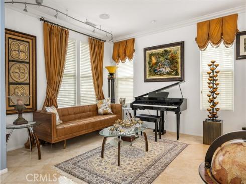 235  Tall Oak  , Irvine, CA