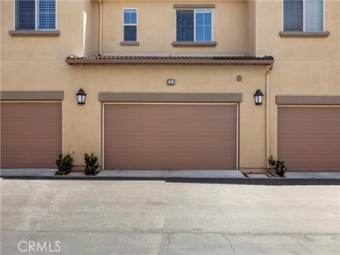 54  Hedge Bloom  , Irvine, CA