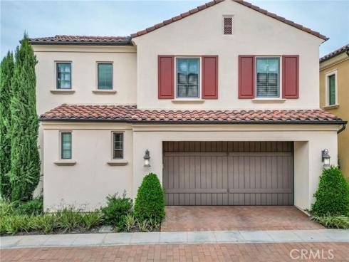 100  Della  , Irvine, CA