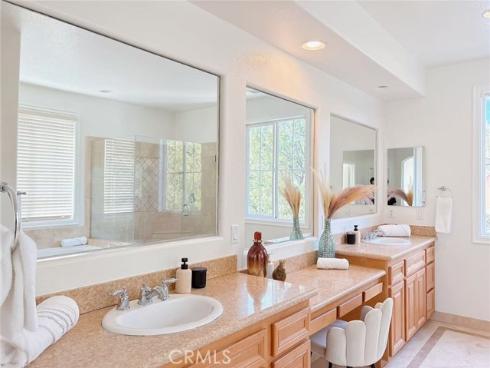 143 Weathervane , Irvine, CA