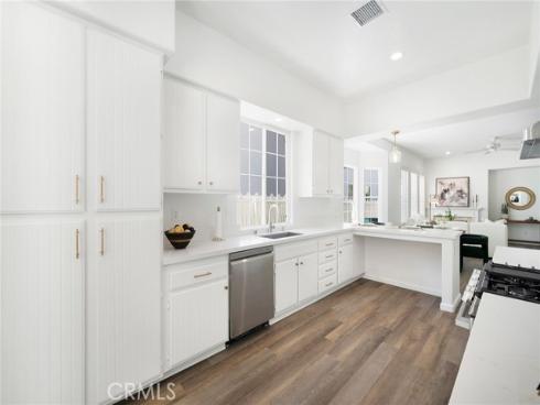 66  Turnbury  , Irvine, CA
