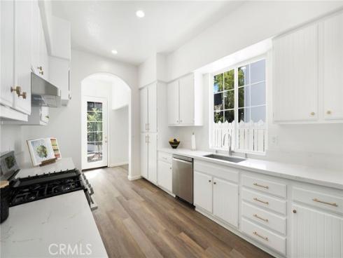 66  Turnbury  , Irvine, CA