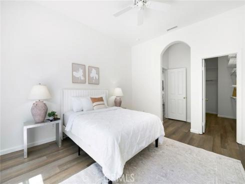66  Turnbury  , Irvine, CA