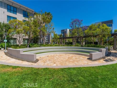 81  Waldorf  , Irvine, CA