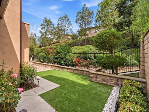 146 Weathervane , Irvine, CA