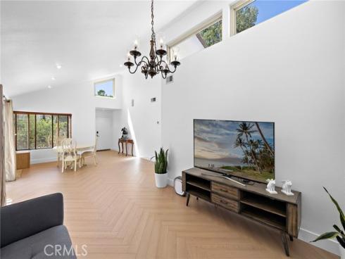 18  Navarre  133 , Irvine, CA