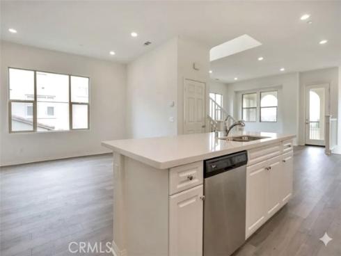 103  Plateau  , Irvine, CA