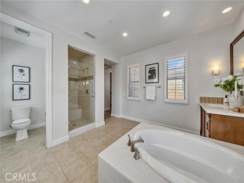 80  Rossmore  , Irvine, CA