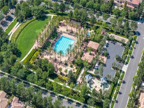 80  Rossmore  , Irvine, CA