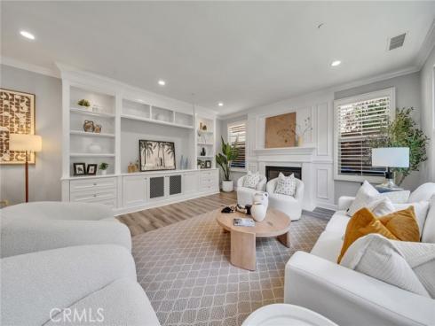 80  Rossmore  , Irvine, CA