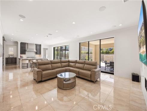 92  Interstellar  , Irvine, CA