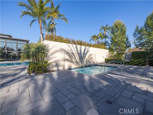 92  Interstellar  , Irvine, CA