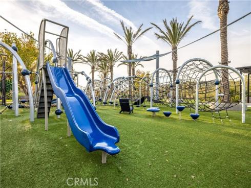 92  Interstellar  , Irvine, CA