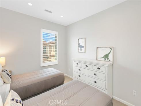 231  Rodeo  , Irvine, CA