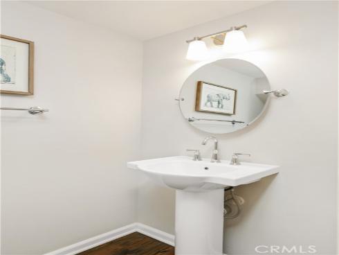 231  Rodeo  , Irvine, CA