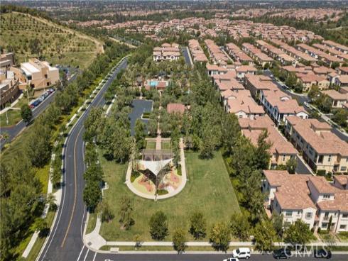 231  Rodeo  , Irvine, CA