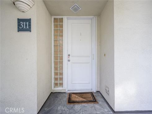 2233  Martin  311 , Irvine, CA