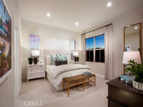 209  Birdseye  , Irvine, CA