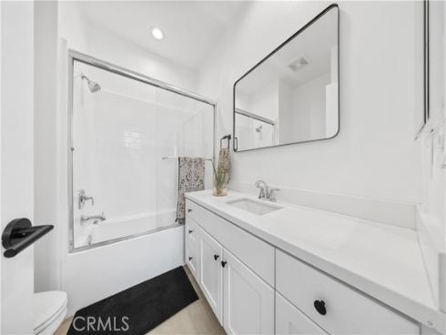 89  Kestrel  , Irvine, CA