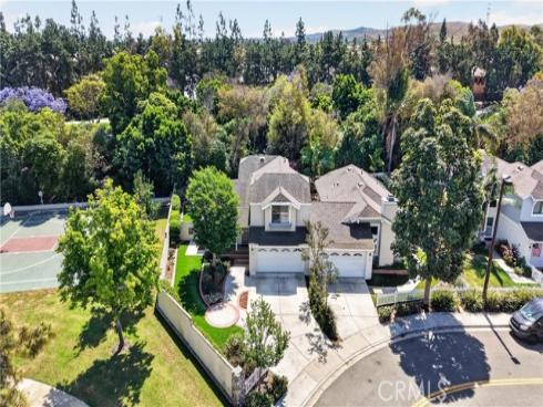 49  Winterhaven  , Irvine, CA