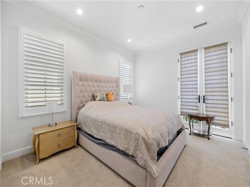 45  Triana  , Irvine, CA