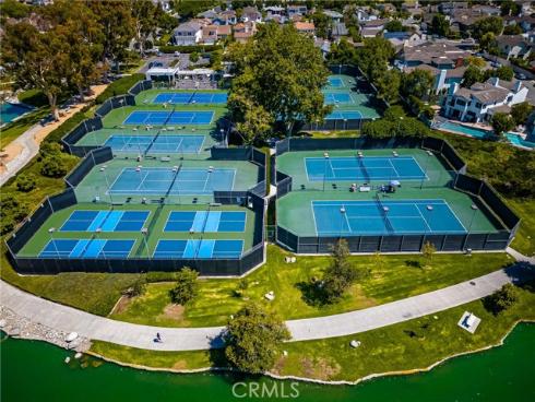 12  Blackswan  , Irvine, CA