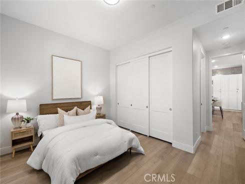 53  Lunar  , Irvine, CA