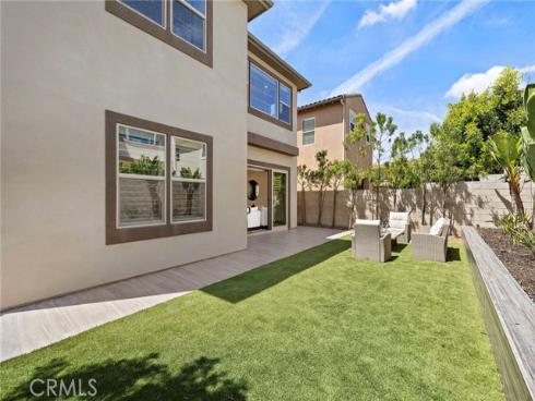 53  Lunar  , Irvine, CA