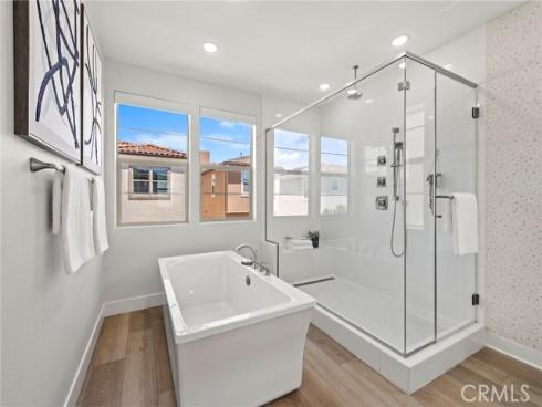 53  Lunar  , Irvine, CA