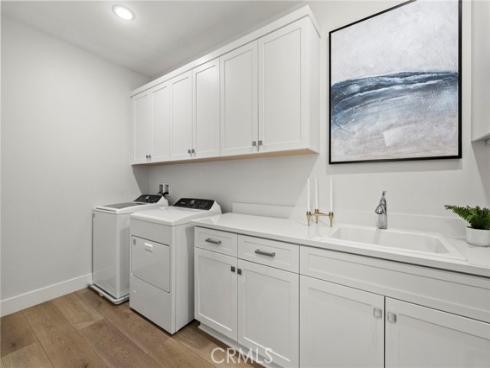 53  Lunar  , Irvine, CA