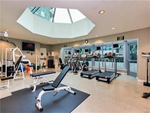 3141  Michelson  1306 , Irvine, CA