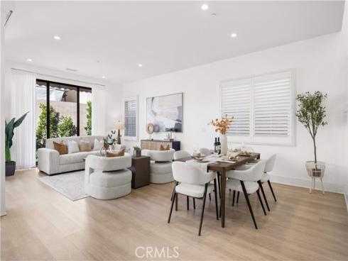 217  Piazza  , Irvine, CA