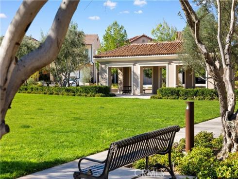 217  Piazza  , Irvine, CA