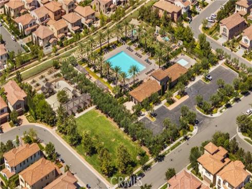 217  Piazza  , Irvine, CA