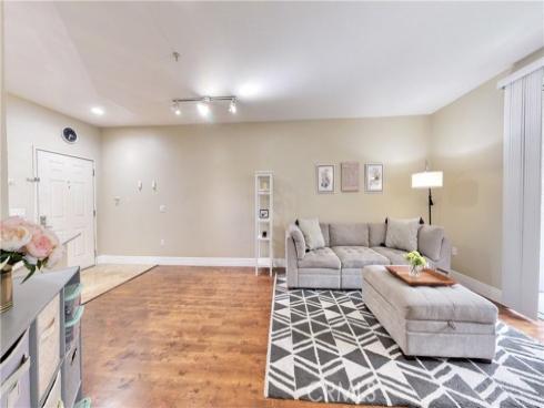 2108  Scholarship  , Irvine, CA